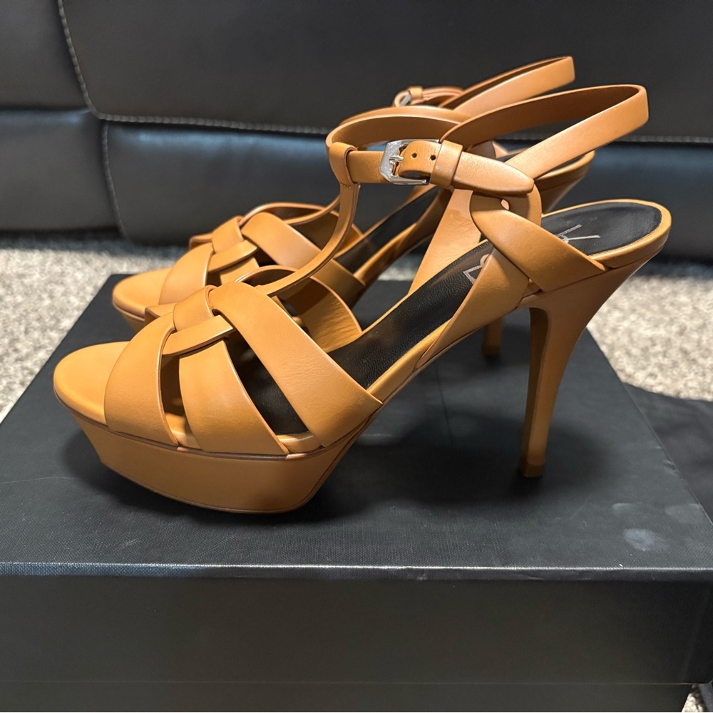 Saint Laurent Tan Leather T-Strap Platform Heels - Picture 3 of 11